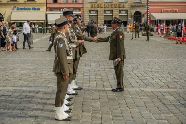 Święto Policji w Radomsku: awanse, odznaczenia i nowe stanowiska