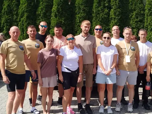 Strażacy z OSP Dąbrówka, Płoszów i Dmenin dotarli do Zakopanego po 250 km rowerowej podróży dla Kazika