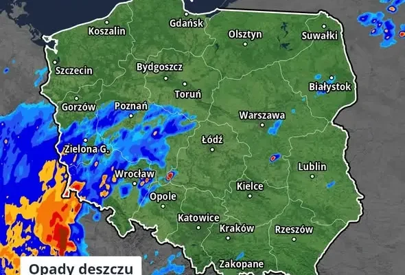 IMGW ostrzega: burze i silny wiatr w województwie łódzkim