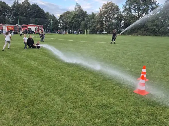 Strażacy z OSP Masłowice na festynie „Pożegnaj z nami lato”