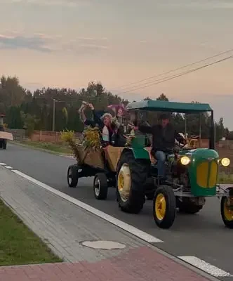 Gmina Lgota Wielka gotowa na Dożynki – korowód przeszedł przez wszystkie miejscowości