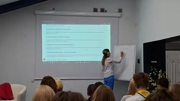 Radomszczańska Barwoteka wystartowała – młodzież odkrywa miasto przez fotografię