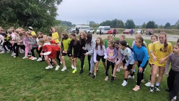 Trzy medale dla PSP nr 4 w Radomsku na mistrzostwach powiatu w biegach przełajowych