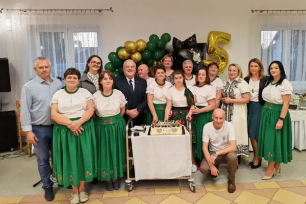 Koło Gospodyń Wiejskich w Ludwikowie świętowało 5-lecie działalności