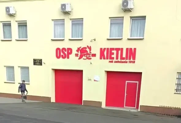 Nowy dach i odnowiony plac przy OSP w Kietlinie