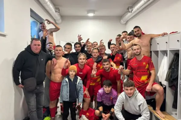 LKS Dobryszyce rozgromił LZS Świt II Kamieńsk 6:0