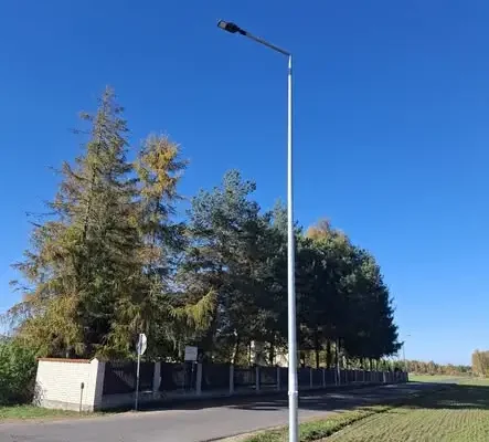Nowe oświetlenie w Kodrąbiu: bezpieczniej na trzech ulicach