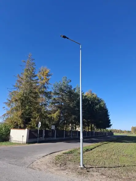Nowe oświetlenie w Kodrąbiu: bezpieczniej na trzech ulicach