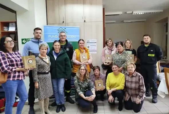 Warsztaty „Domowa Apteczka Przetrwania” w Dobryszycach – zioła i pierwsza pomoc